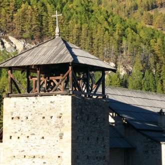 Clocher tronqué de l'église Saint Romain