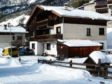 Chalet vue hiver