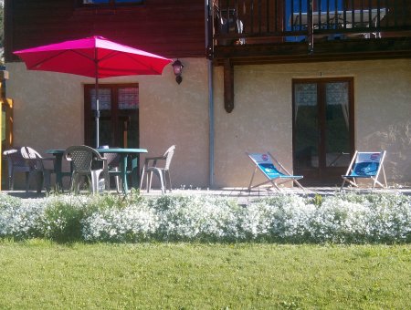 La terrasse avec la vue sur la vallée de Ceillac