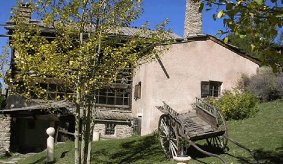 Le musée du soum dans la plus ancienne maison de Saint-Véran (Hautes Alpes)